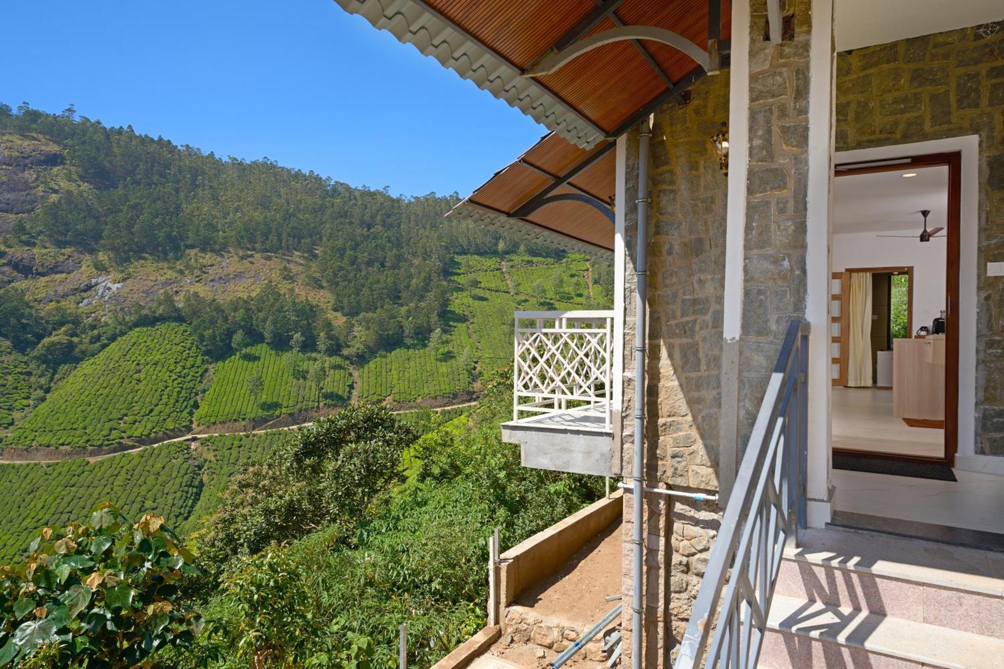 Hotel The Planet Munnar Suryanelli Esterno foto