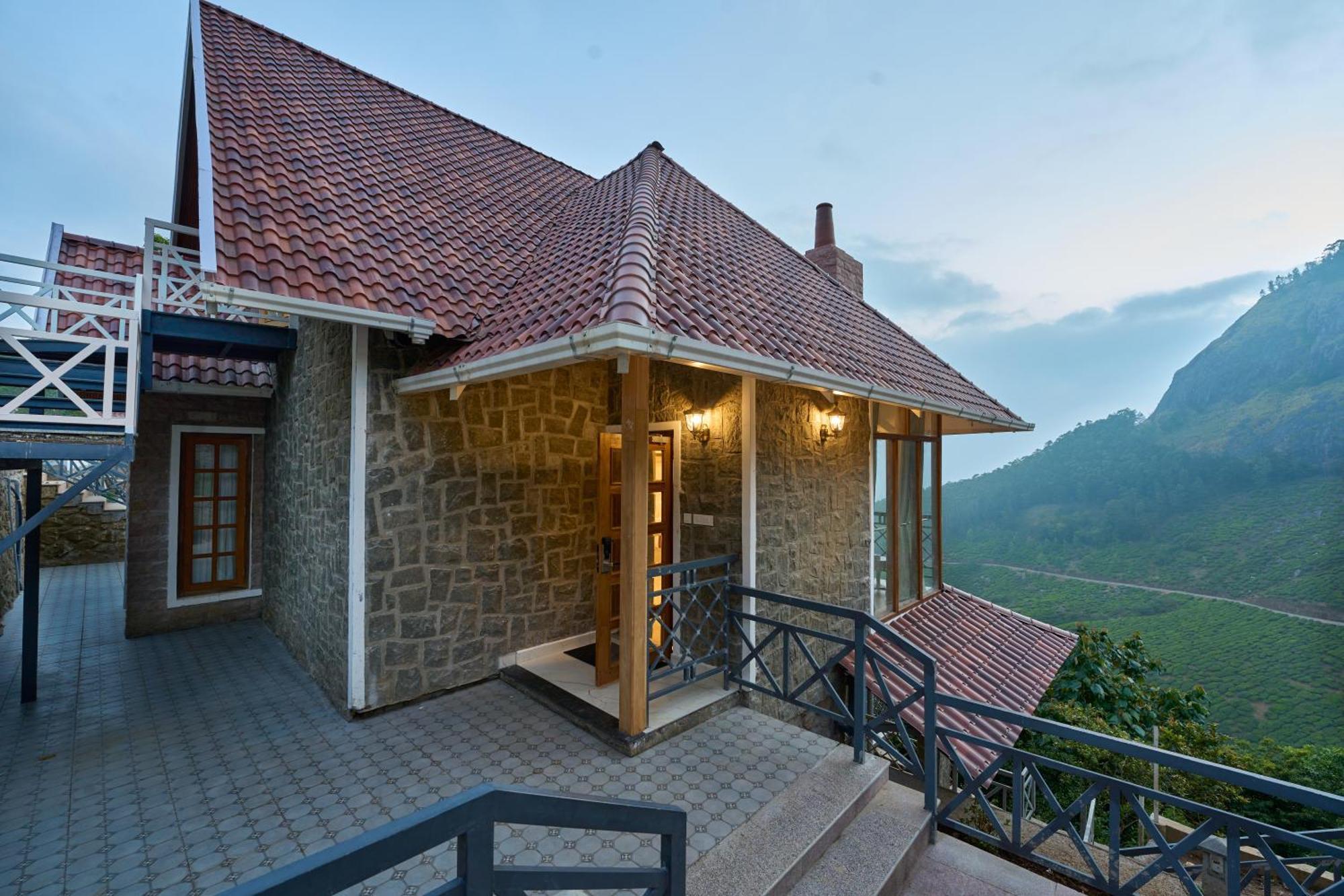 Hotel The Planet Munnar Suryanelli Esterno foto