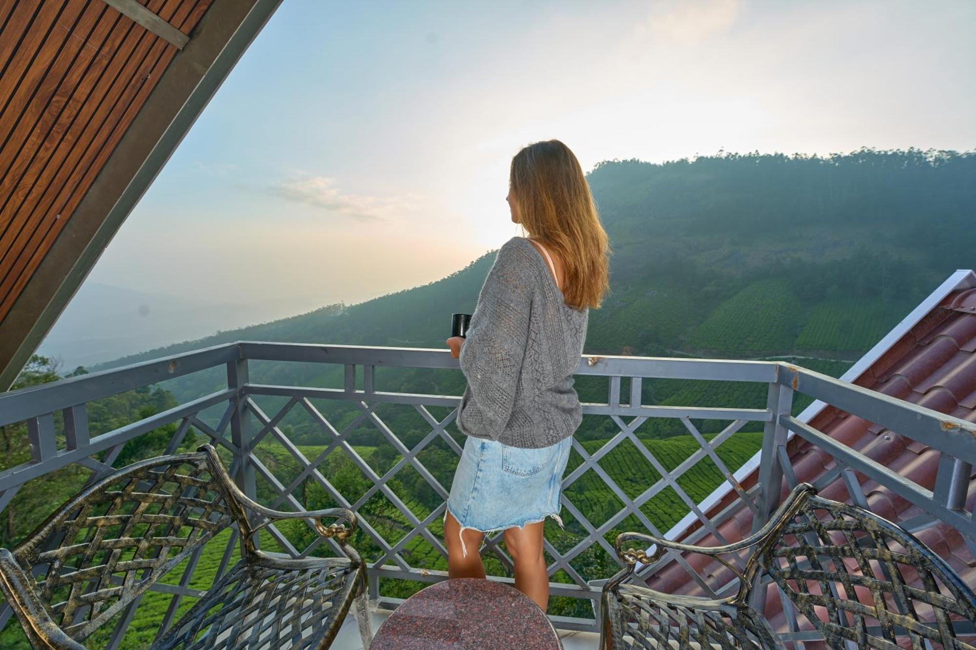 Hotel The Planet Munnar Suryanelli Esterno foto